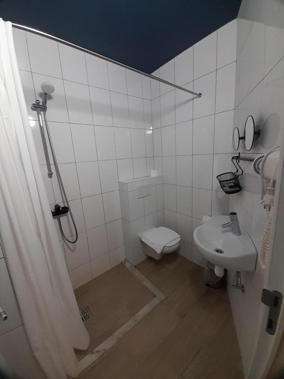 Heb 2* Ostenda